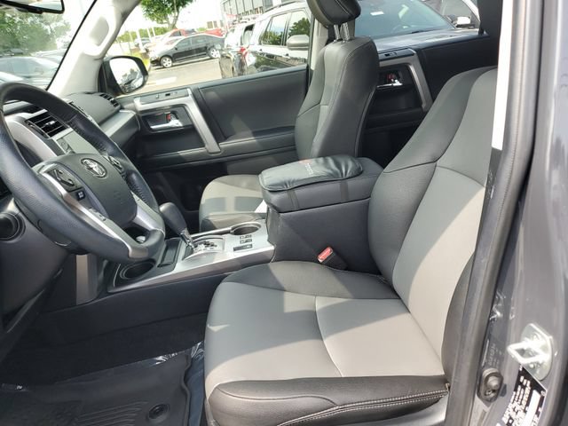 Used 2024 Toyota 4Runner SR5 Premium w/ Moonroof Package AWD/4WD image 16