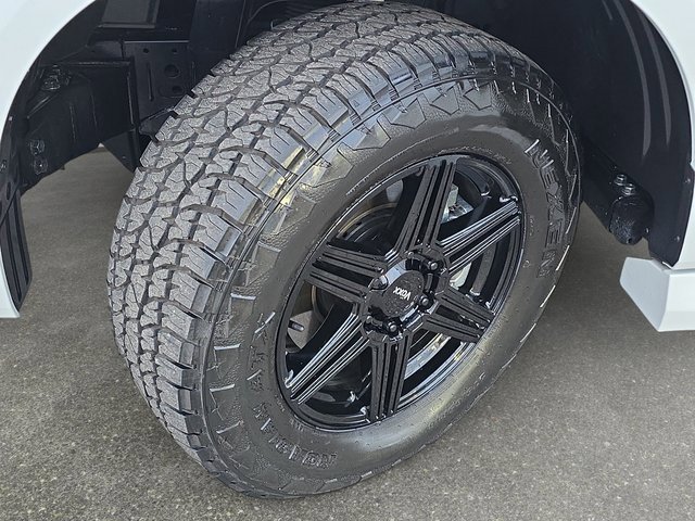 Certified 2025 INFINITI QX80 Pure image 32