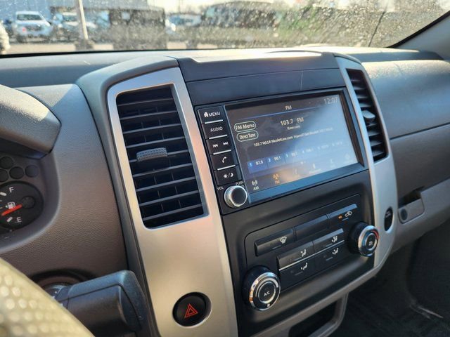 Used 2019 Nissan Frontier SV image 15