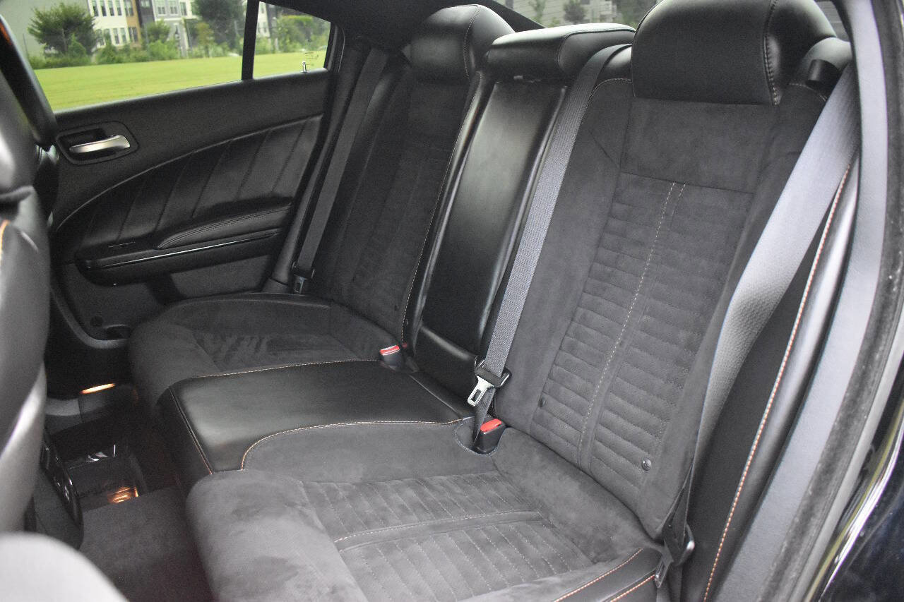 Used 2018 Dodge Charger R/T image 15