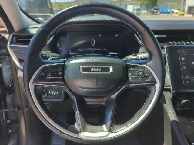 Used 2021 Jeep Grand Cherokee L Laredo w/ Luxury Tech Group I AWD/4WD image 11