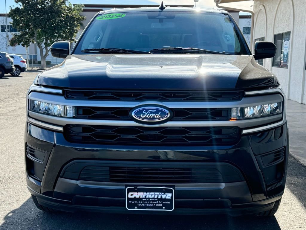 Used 2024 Ford Expedition XLT image 12