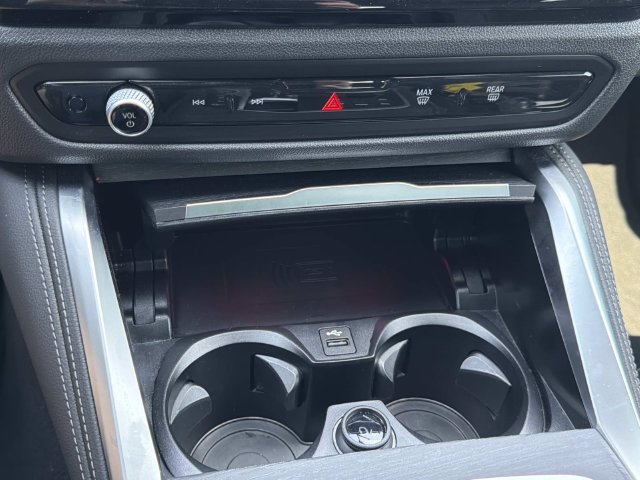 Used 2025 BMW M440i RWD image 31