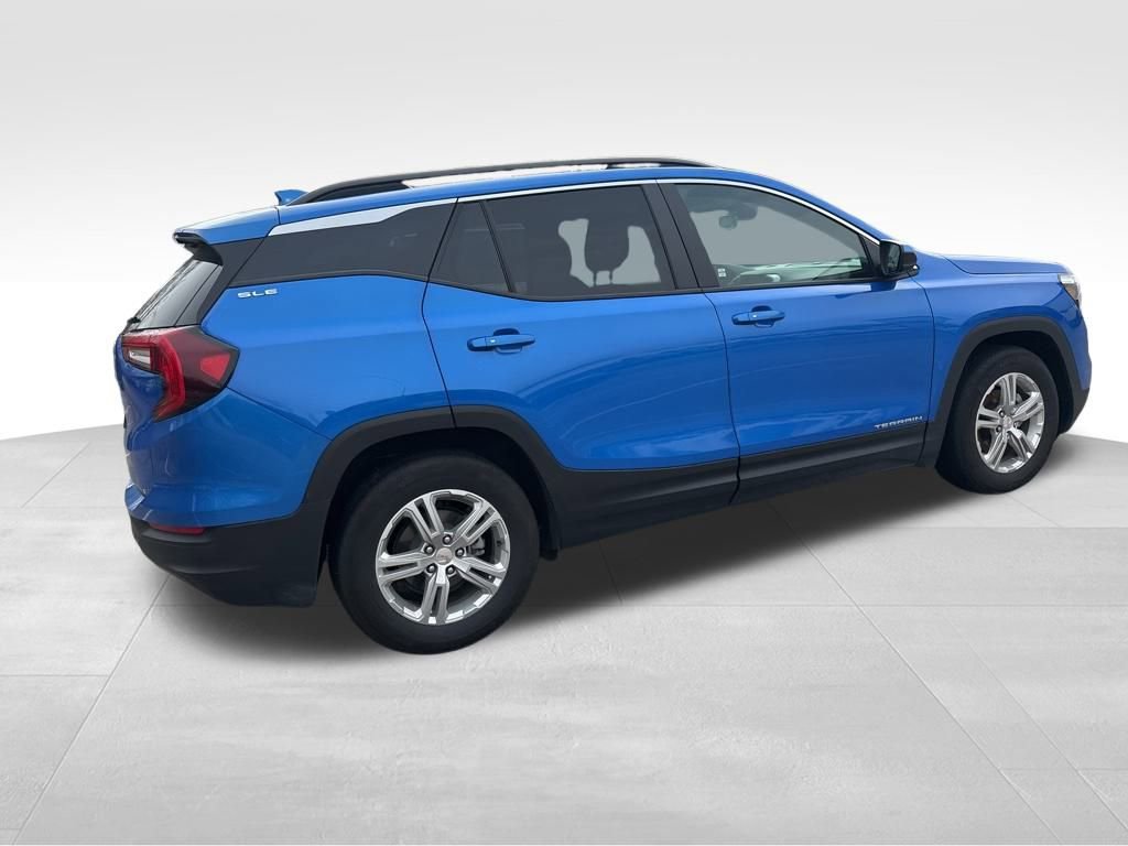Certified 2024 GMC Terrain SLE w/ Driver Convenience Package image 18