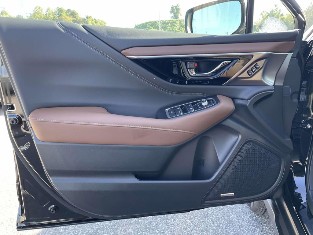 Certified 2025 Subaru Outback Touring image 5