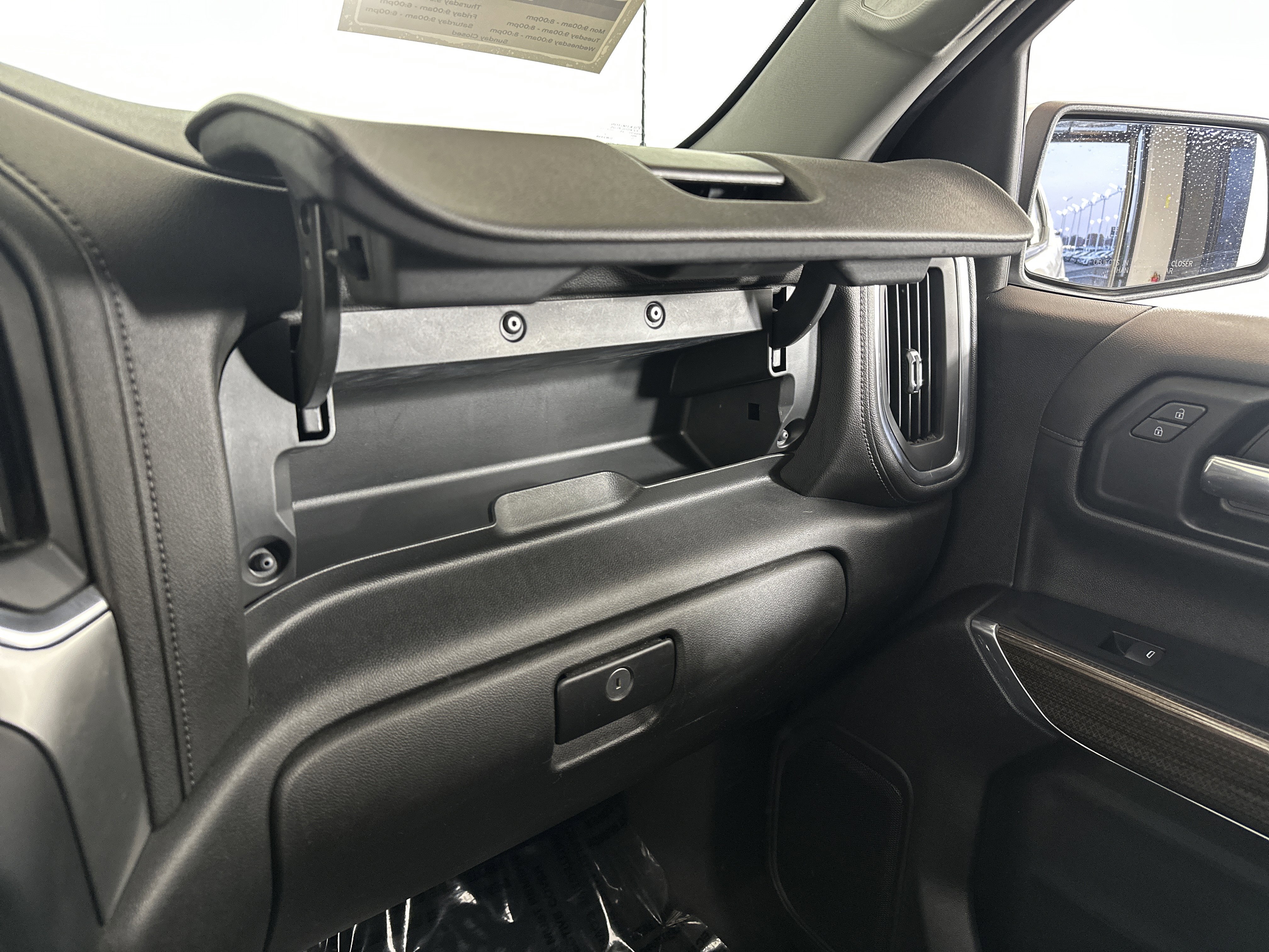 Used 2019 Chevrolet Silverado 1500 LT w/ Bed Protection Package image 29