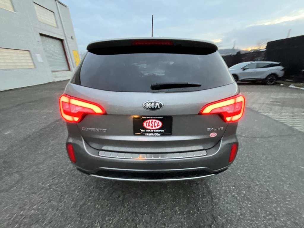 Used 2015 Kia Sorento SX image 7