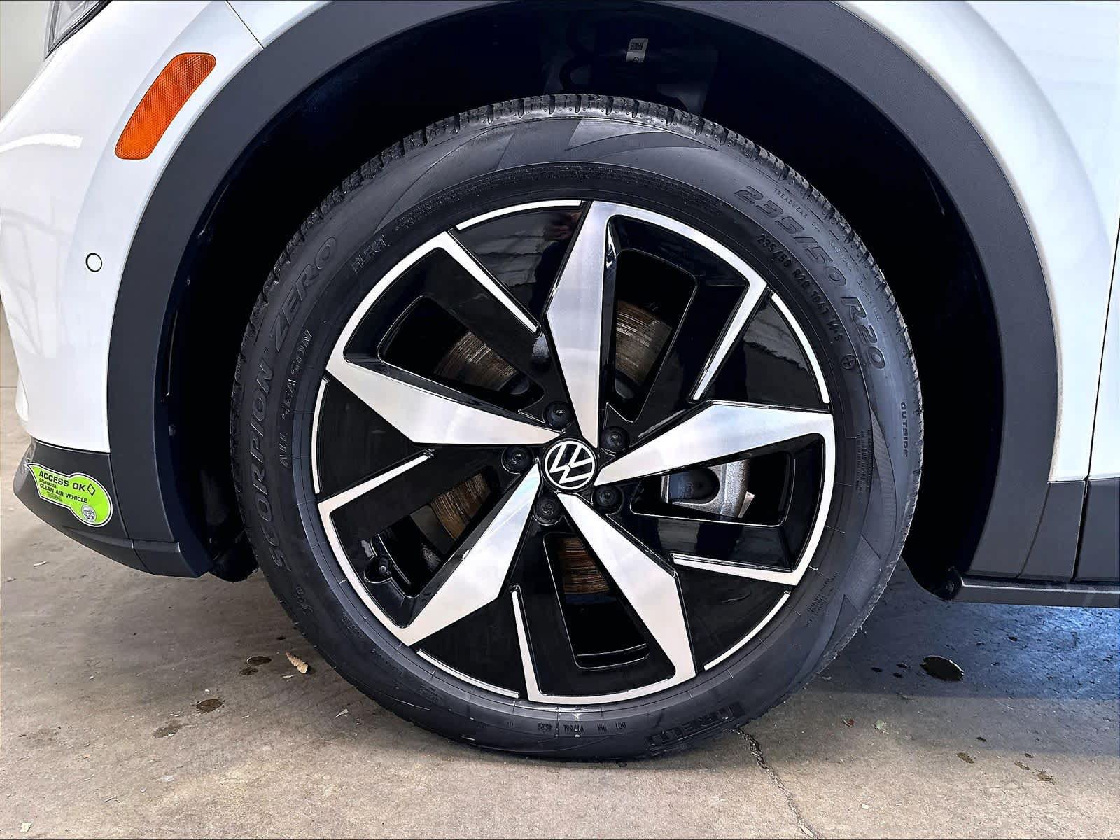 Used 2023 Volkswagen ID.4 Pro S RWD image 35