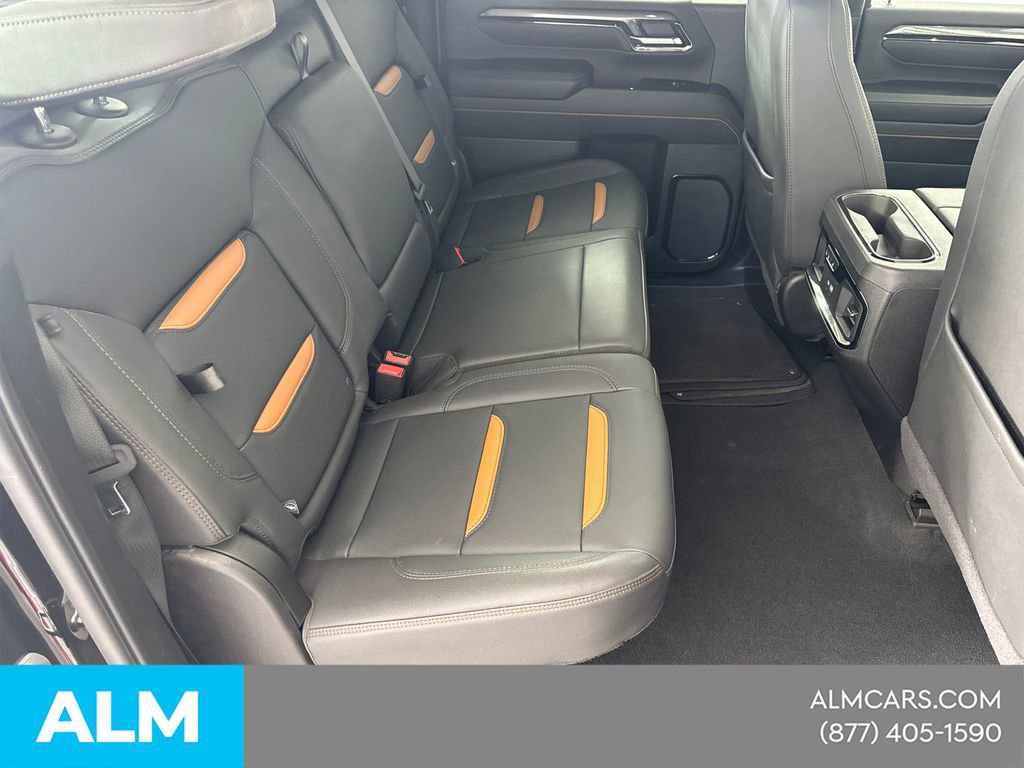 Used 2025 GMC Sierra 2500 AT4 w/ Technology Package image 19