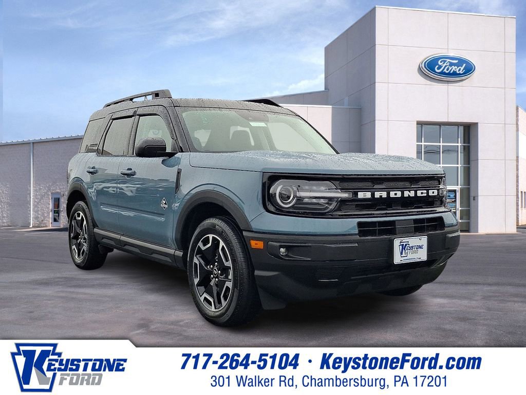 Certified 2023 Ford Bronco Sport Outer Banks w/ Tech Package image 1