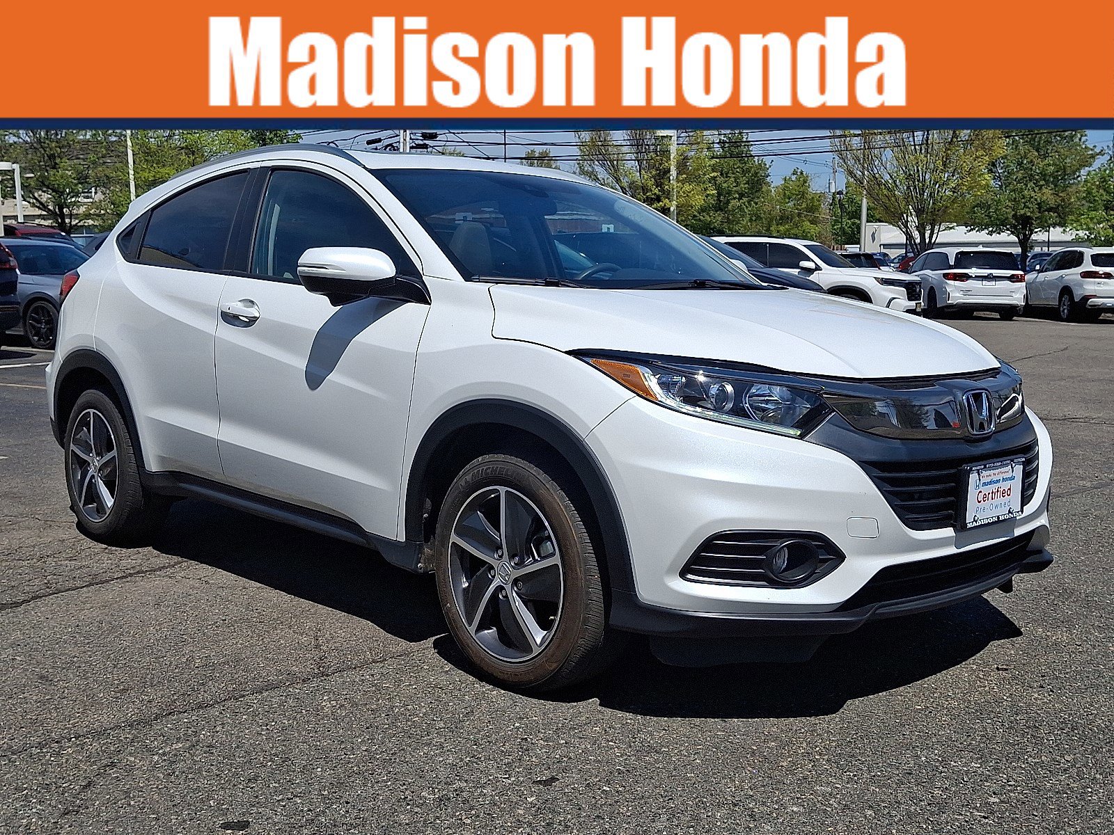 Used 2022 Honda HR-V EX image 1