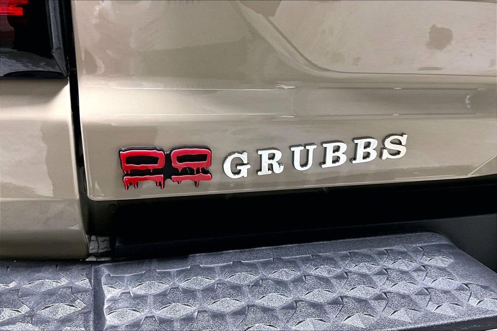 Used 2023 GMC Canyon AT4X image 39