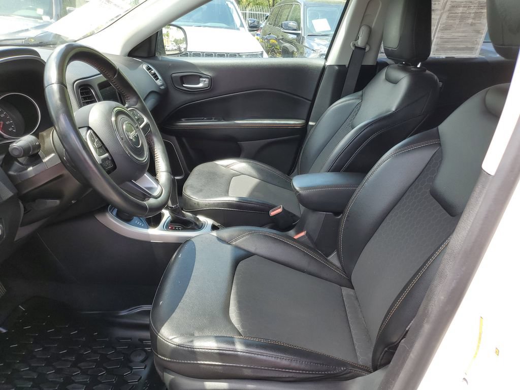 Used 2019 Jeep Compass Latitude AWD/4WD image 15