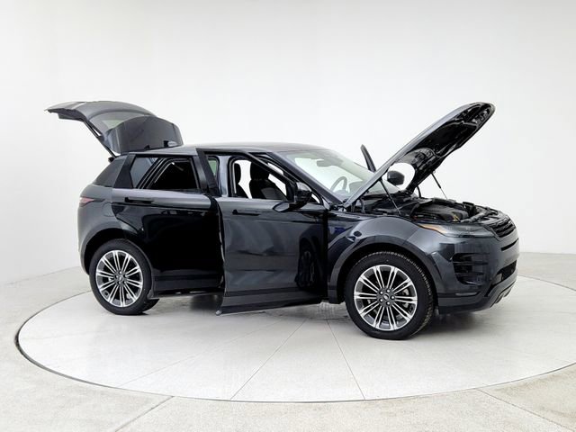 New 2025 Land Rover Range Rover Evoque Dynamic SE image 10
