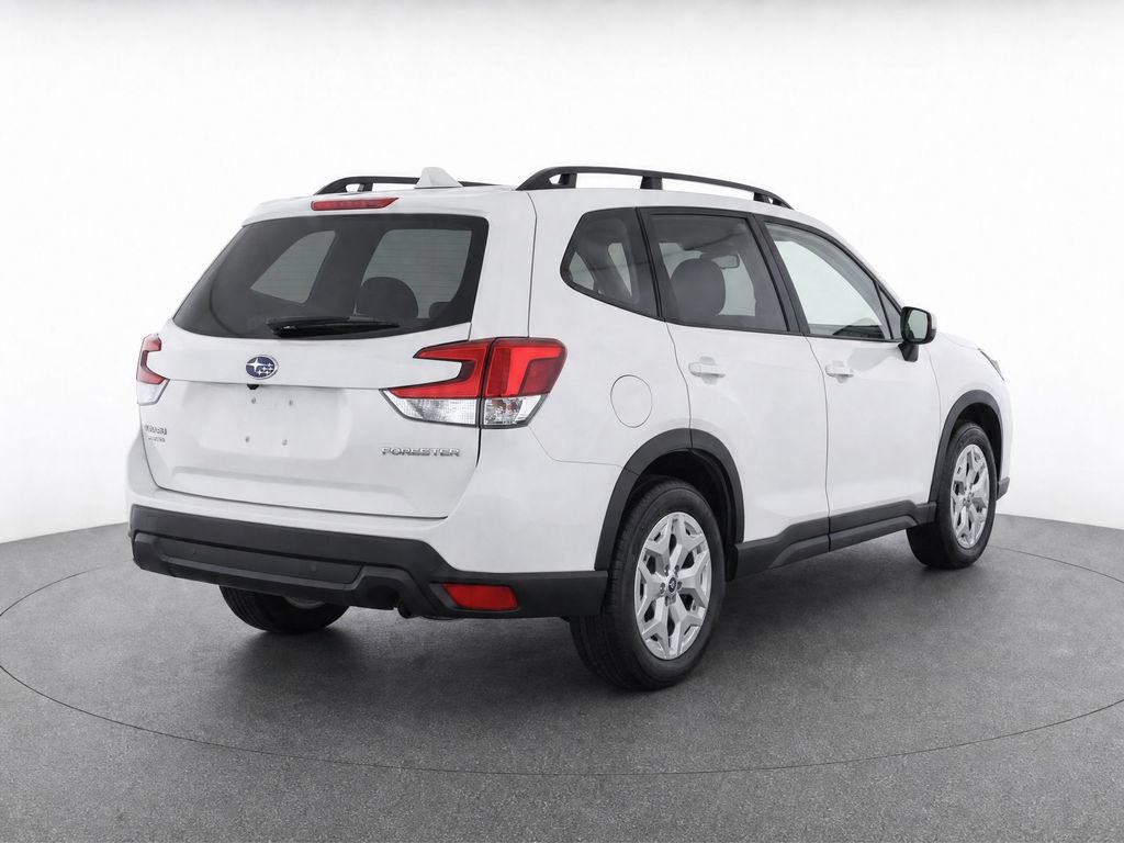 Used 2023 Subaru Forester AWD/4WD image 9