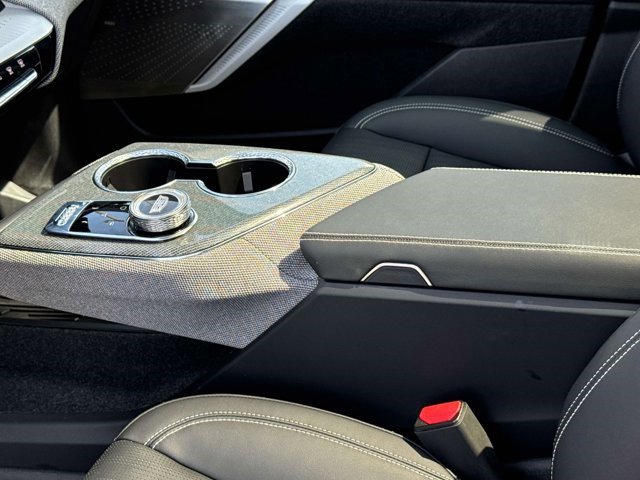 Certified 2025 Cadillac Optiq Luxury 2 w/ LPO, Floor Liner Package AWD/4WD image 26