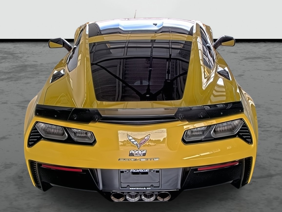 Used 2017 Chevrolet Corvette Z06 RWD image 3