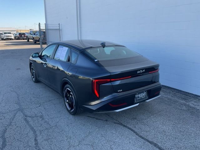 Used 2025 Kia K4 EX image 27