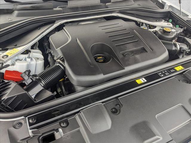 Used 2023 Land Rover Range Rover SE image 25