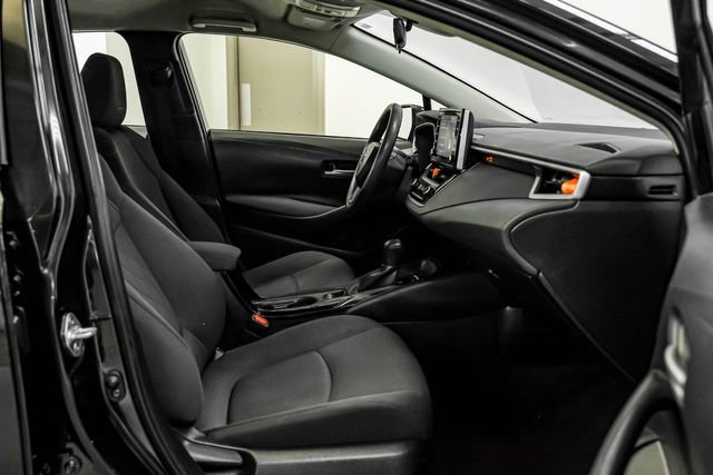 Used 2020 Toyota Corolla LE FWD image 31