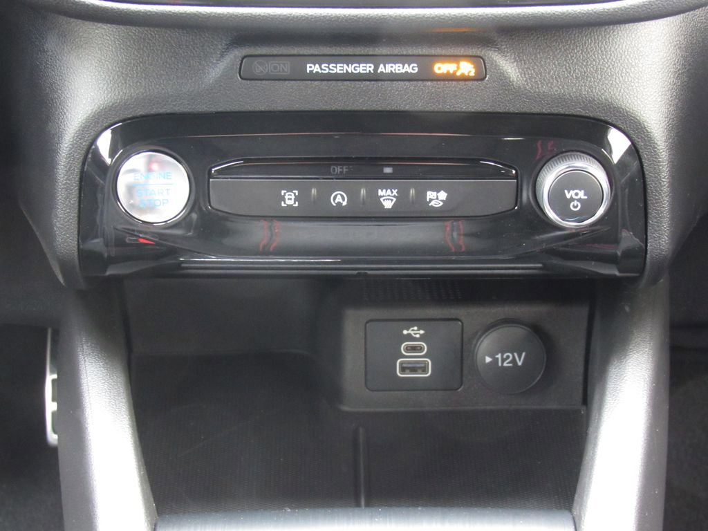 Used 2024 Ford Escape ST-Line w/ Tech Pack #1 AWD/4WD image 29
