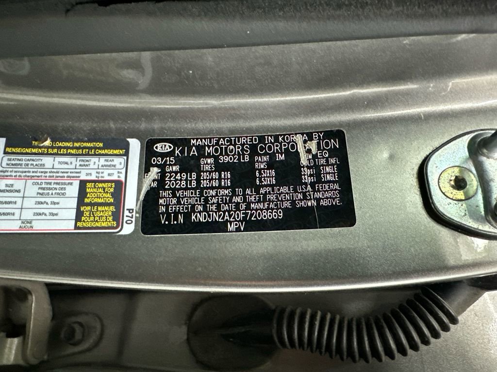 Used 2015 Kia Soul FWD image 28