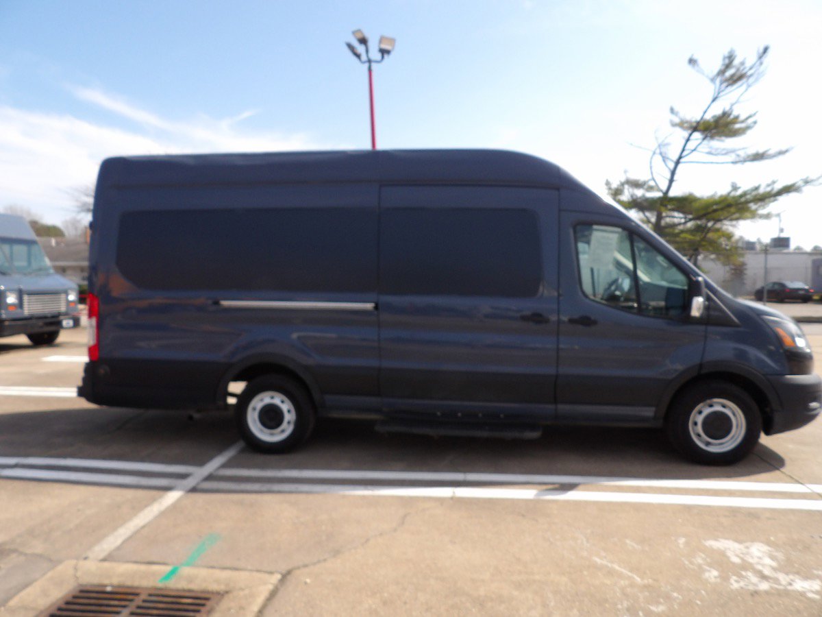 Used 2020 Ford Transit 250 148 High Roof Extended RWD image 2