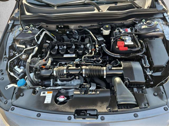 Used 2018 Honda Accord Touring image 24