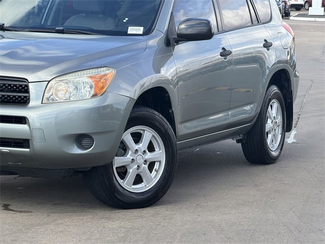 Used 2007 Toyota RAV4 2WD image 3