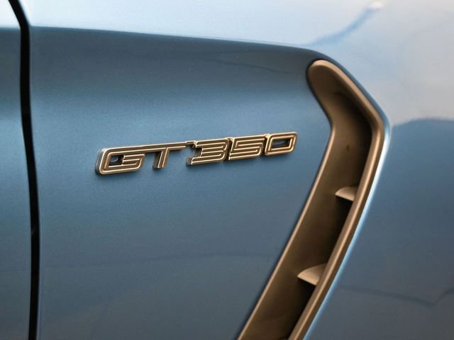 Used 2019 Ford Mustang Shelby GT350 w/ Technology Package RWD image 12