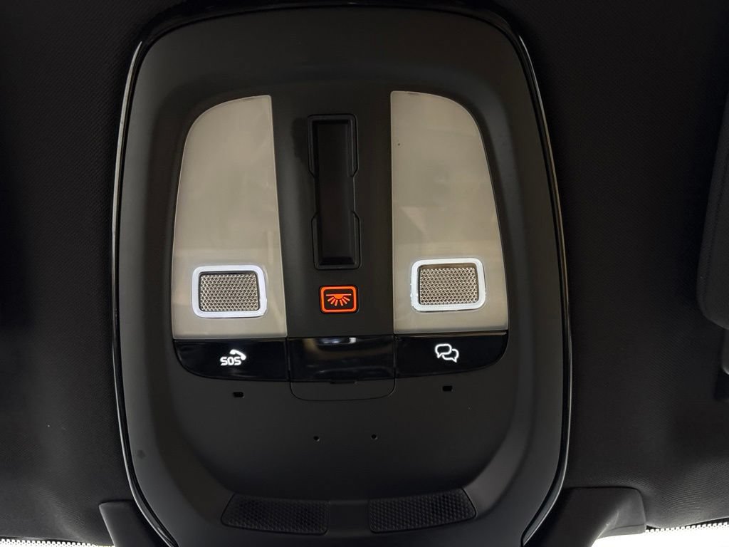 Used 2024 Volvo XC90 B6 Ultimate w/ Protection Package Premier AWD/4WD image 22