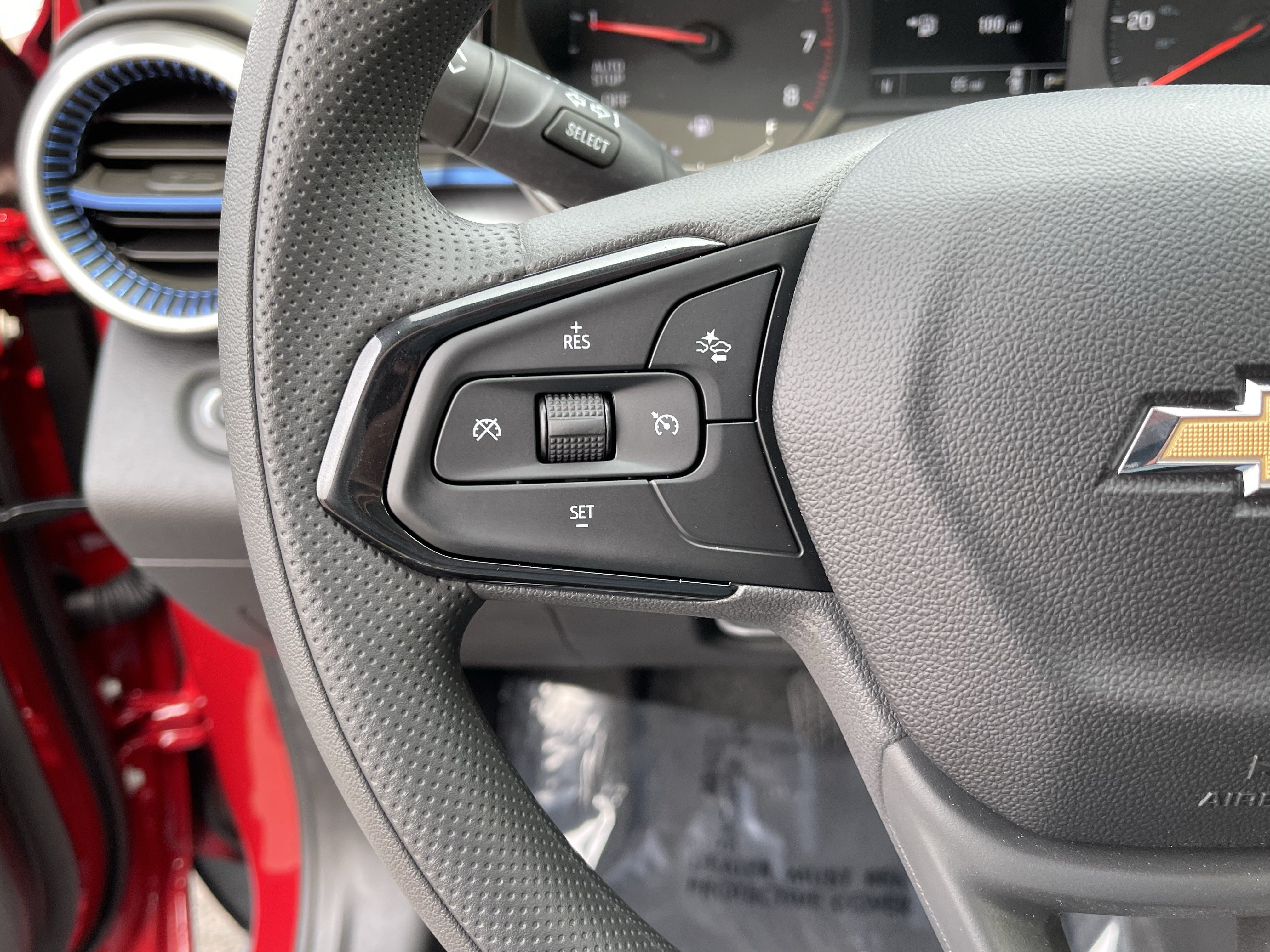 Used 2026 Chevrolet Trax LS FWD image 20