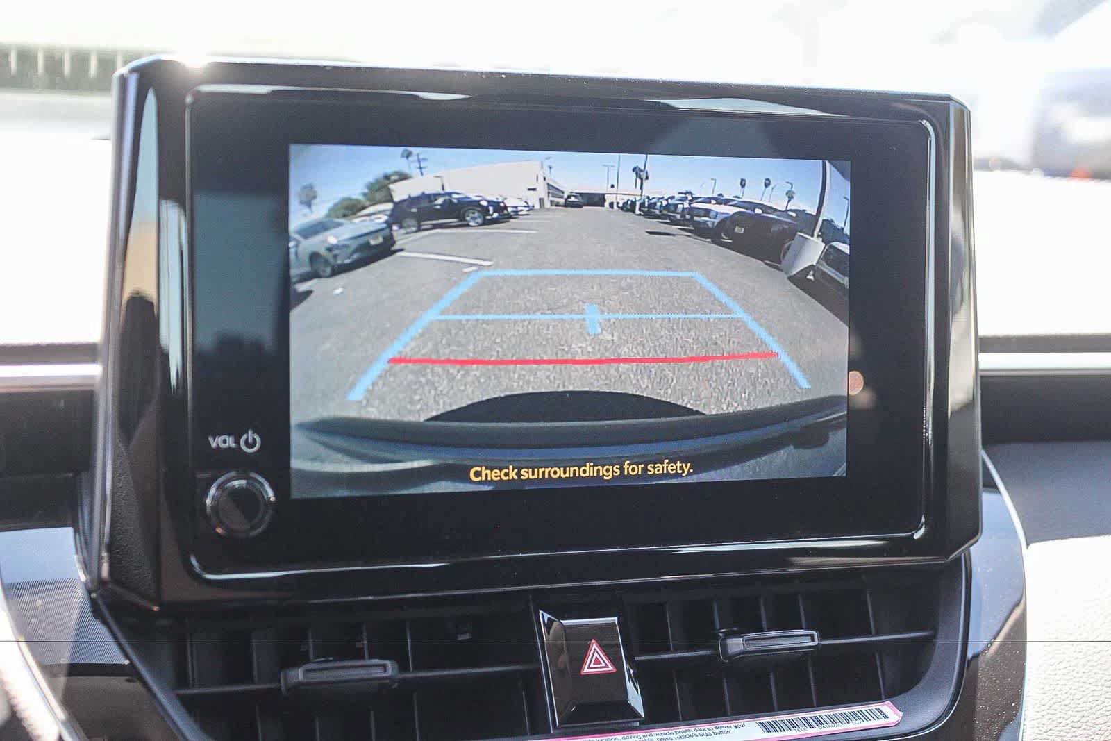 Used 2023 Toyota Corolla LE w/ Carpet Mat Package (TMS) FWD image 32