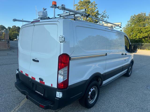 Used 2017 Ford Transit 250 130 Low Roof image 4