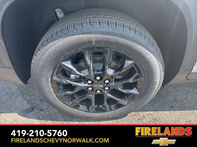 New 2025 Chevrolet Traverse LT w/ Midnight/Sport Edition image 11