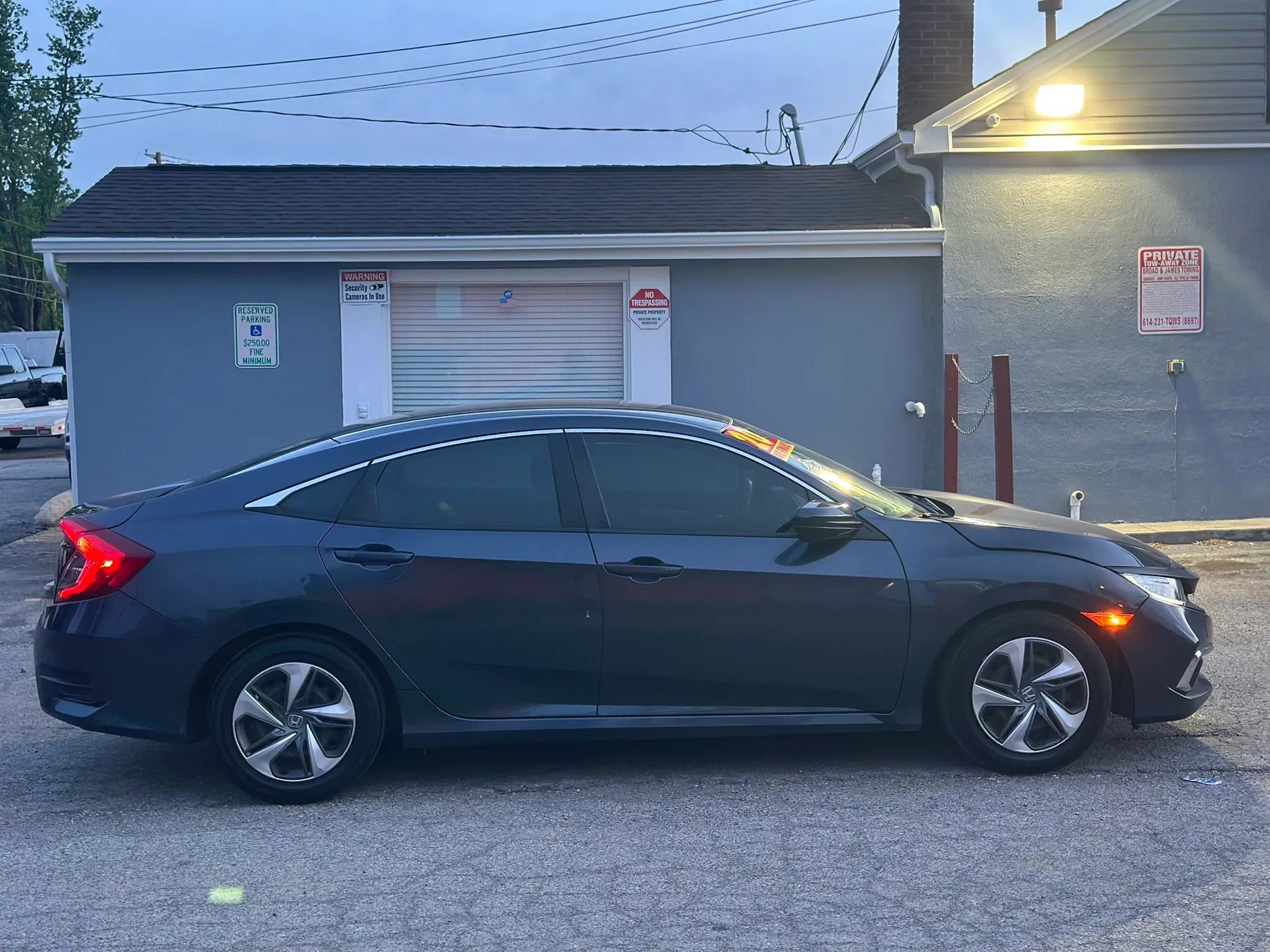 Used 2020 Honda Civic LX image 4