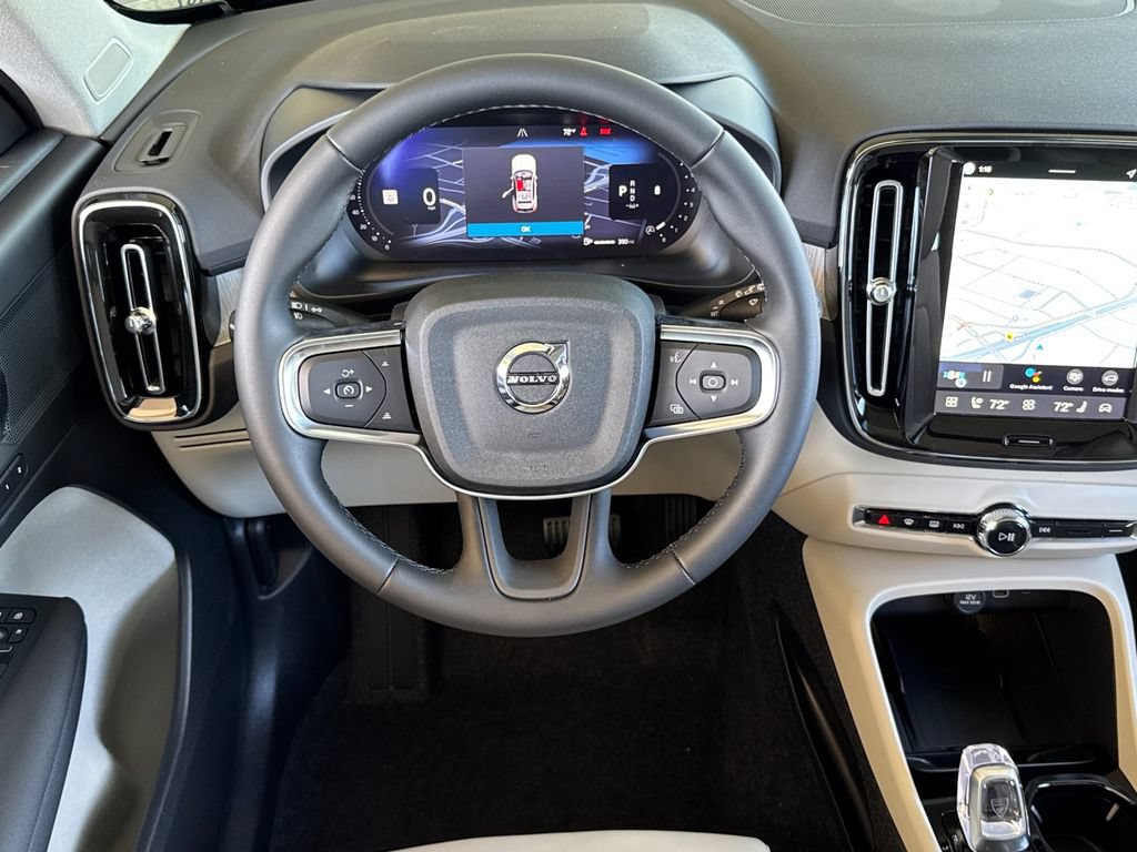 New 2026 Volvo XC40 B5 Plus w/ Protection Package Premier AWD/4WD image 13