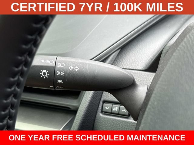 Used 2024 Toyota Prius LE FWD image 26
