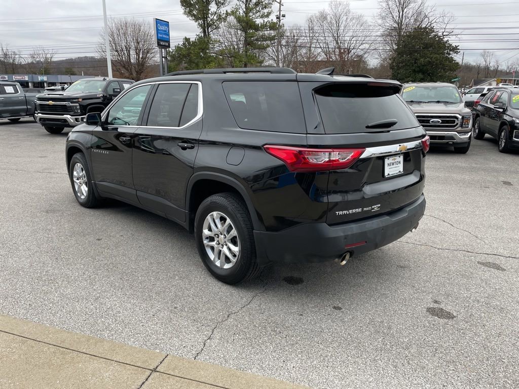 Used 2021 Chevrolet Traverse LT w/ LPO, Floor Liner Package image 53