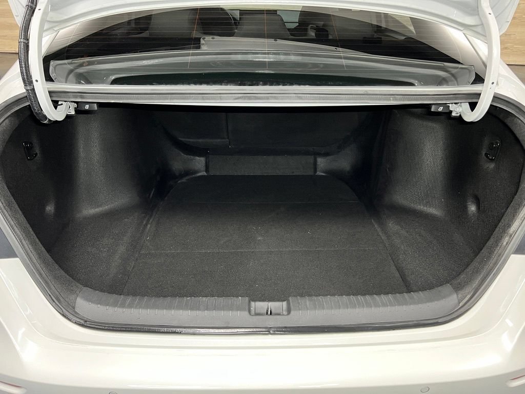 Used 2025 Honda Accord EX-L image 19