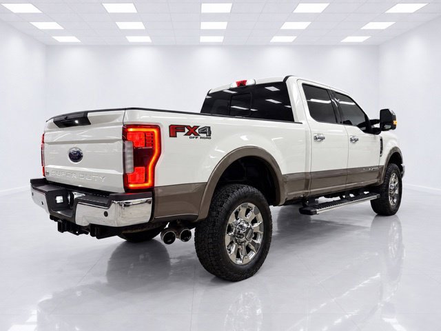 Used 2019 Ford F250 Lariat w/ Lariat Ultimate Package AWD/4WD image 11