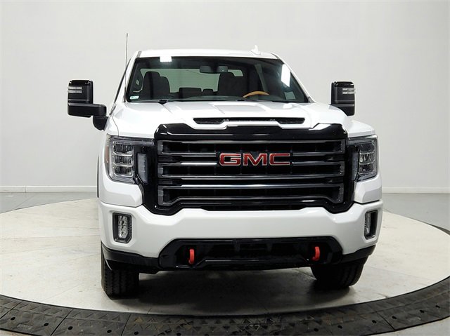 Used 2021 GMC Sierra 2500 AT4 image 2