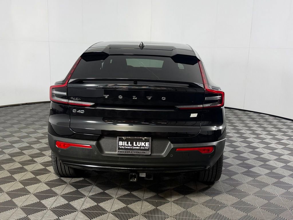 Used 2023 Volvo C40 P8 Recharge Ultimate image 8