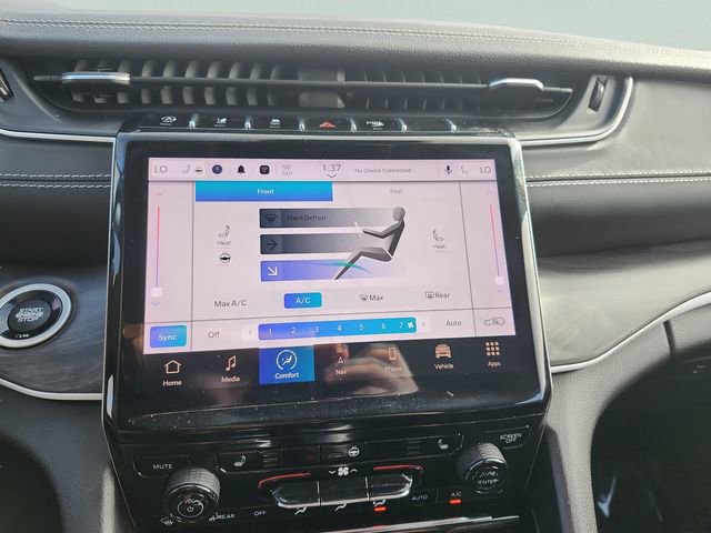 Used 2023 Jeep Grand Cherokee L Limited image 10