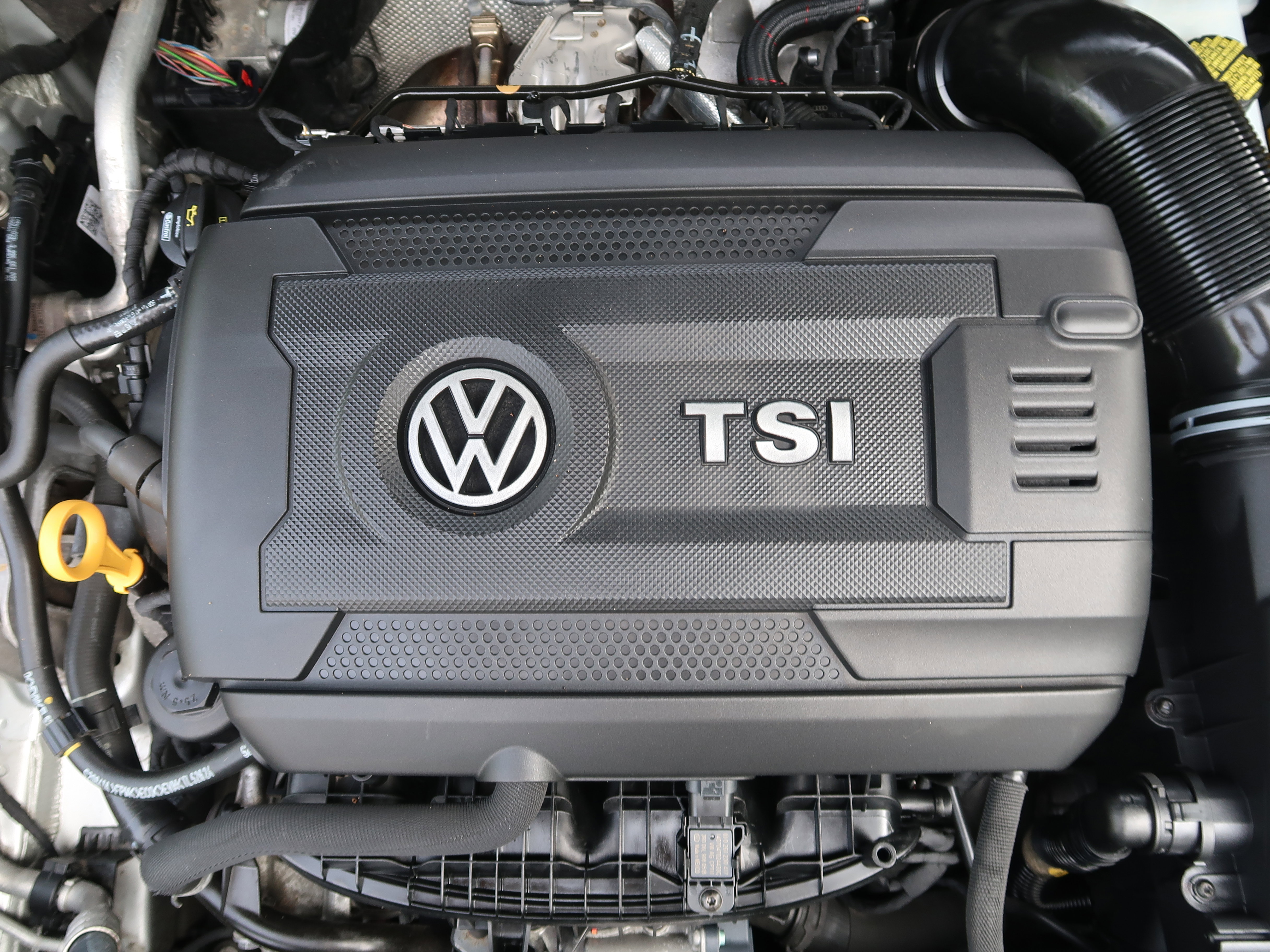 Used 2015 Volkswagen GTI S FWD image 34
