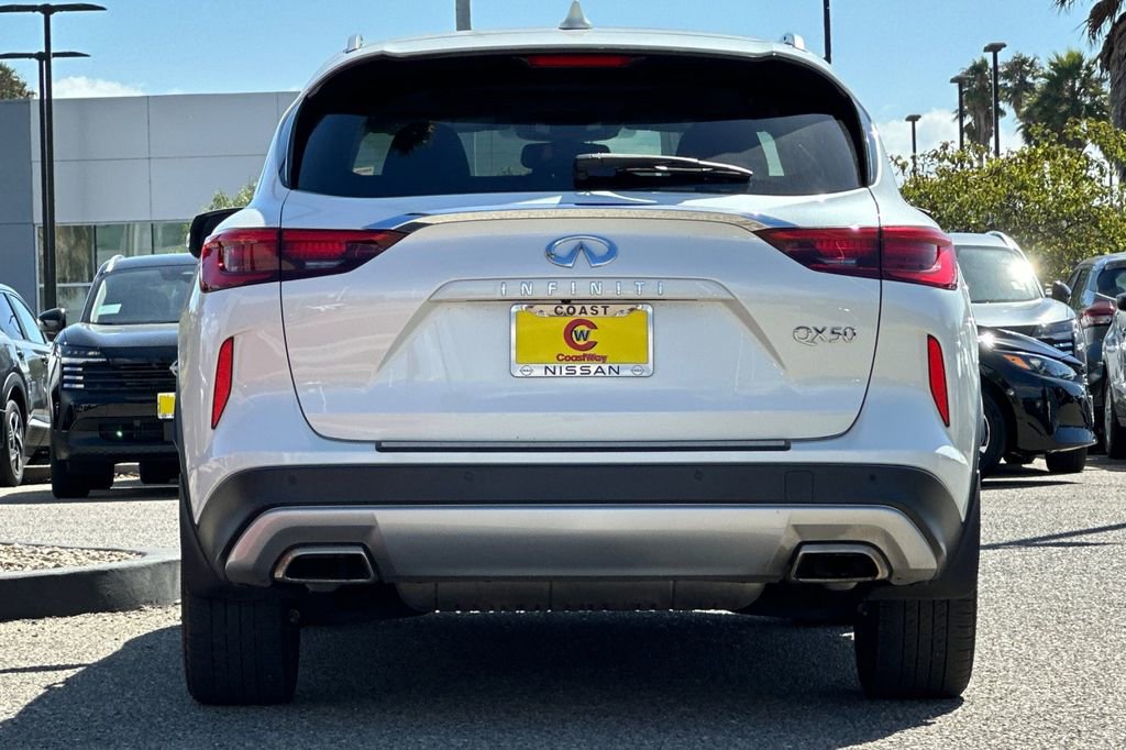 Used 2022 INFINITI QX50 Sensory image 5