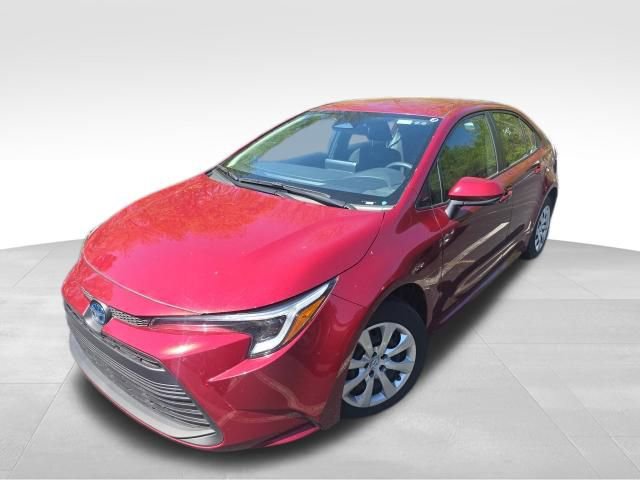 Used 2024 Toyota Corolla LE FWD image 9