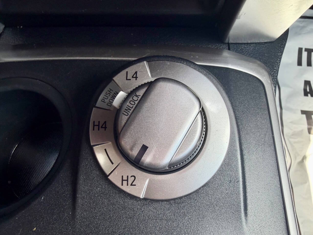 Used 2018 Toyota 4Runner SR5 AWD/4WD image 45