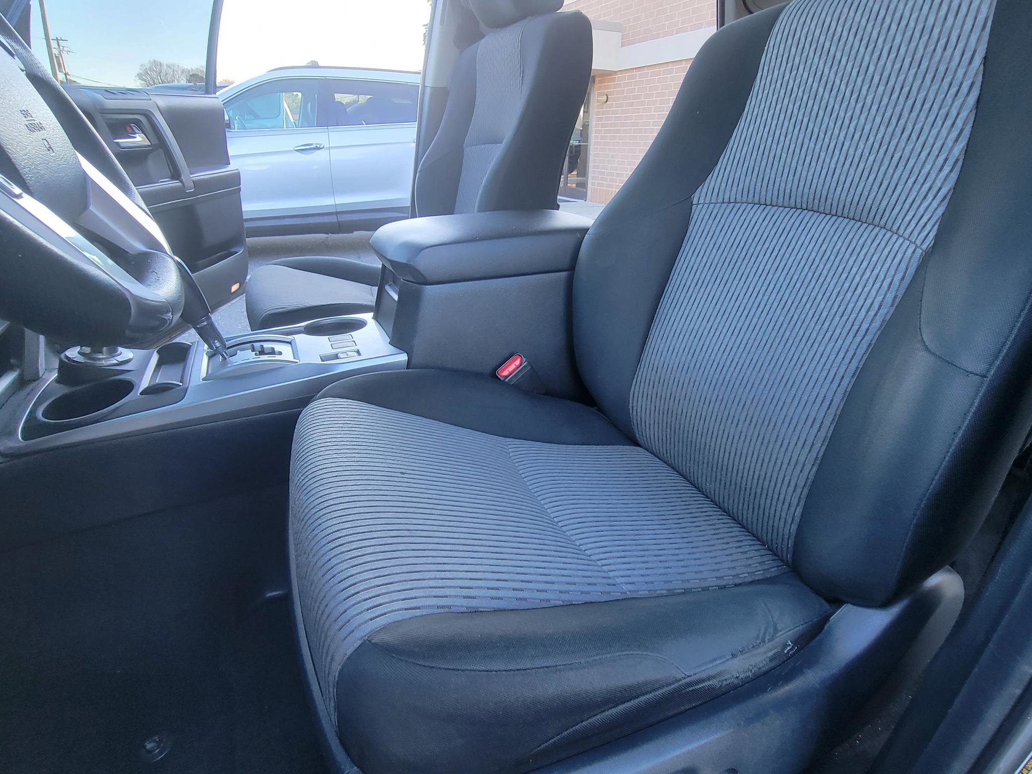 Used 2018 Toyota 4Runner SR5 image 25