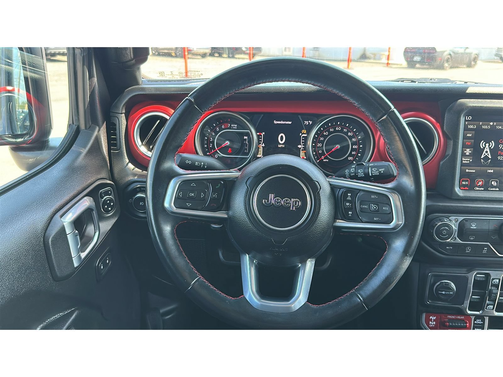 Used 2022 Jeep Wrangler Unlimited Rubicon w/ Xtreme Recon 35" Tire Package AWD/4WD image 23